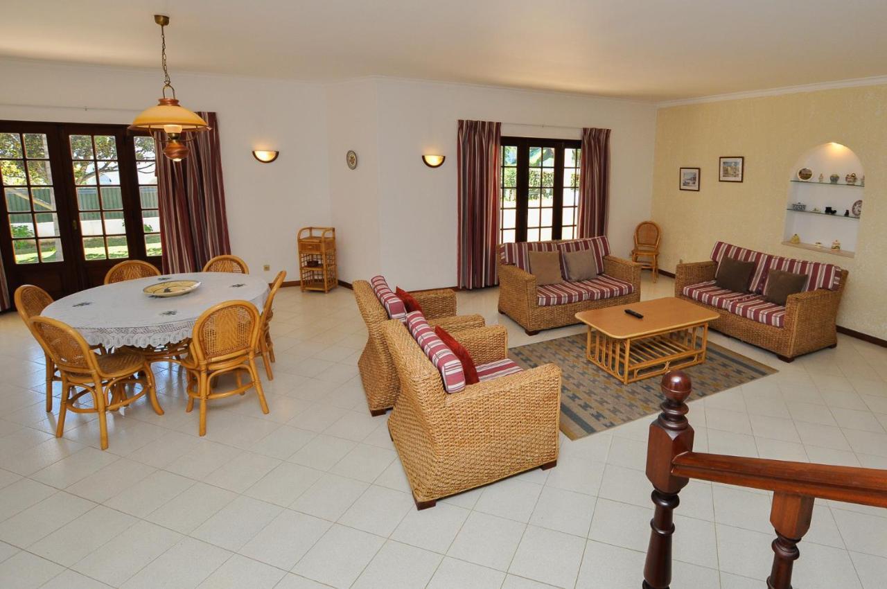 אלבופיירה Casa Das Palmeiras By Ocvillas מראה חיצוני תמונה